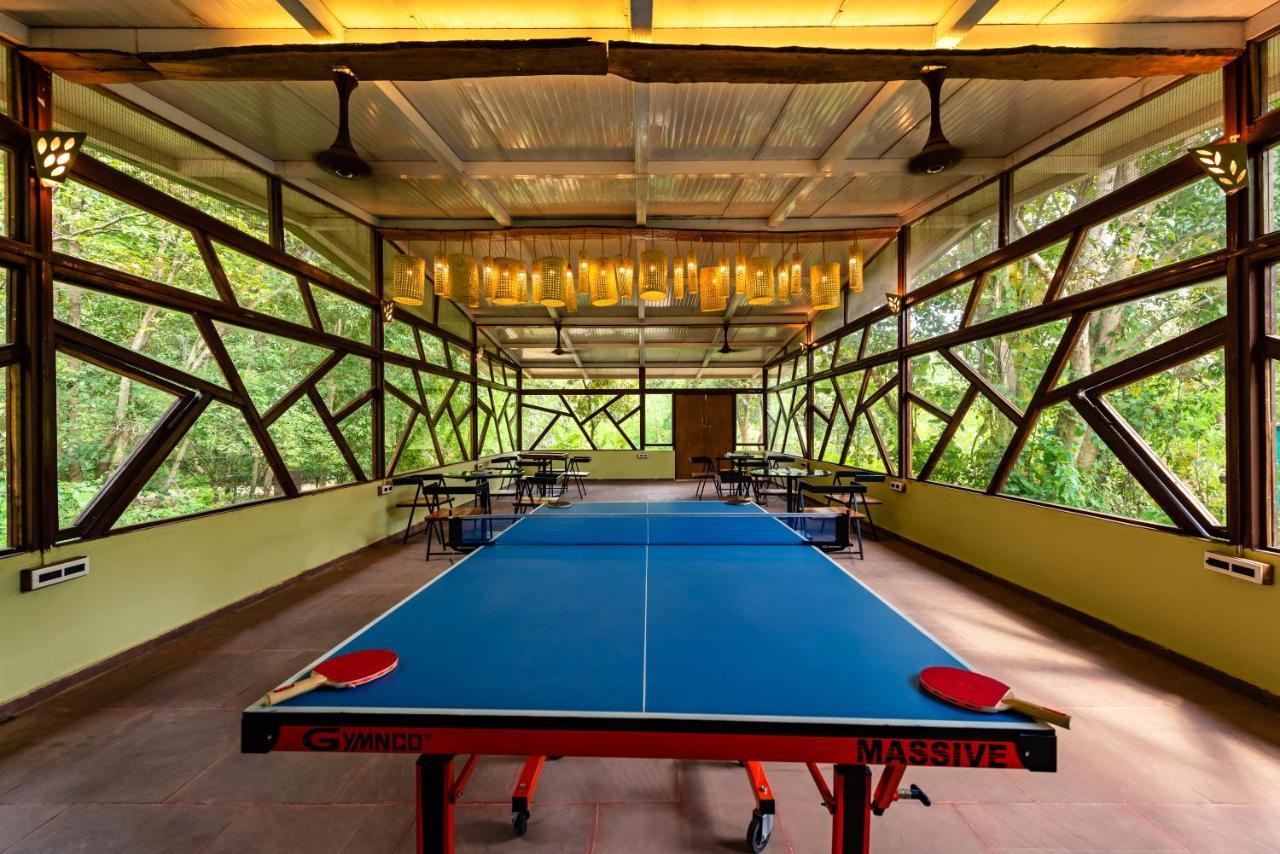 Kanha Jungle Camp Exteriör bild